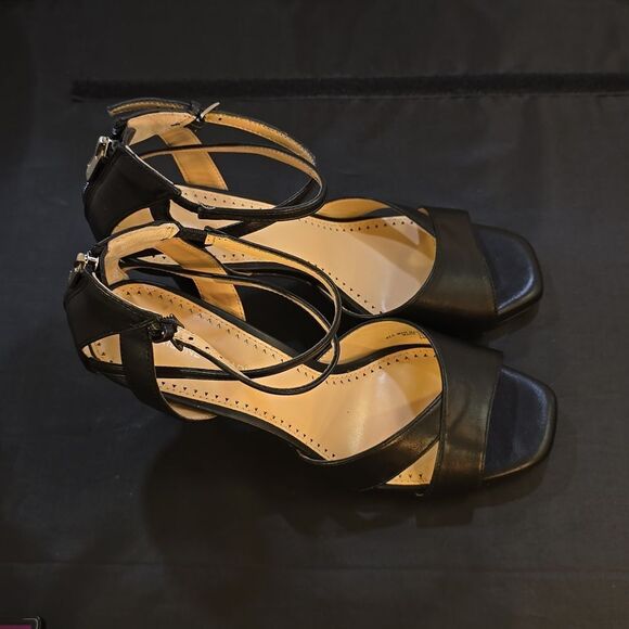 BRAND NEW ADRIENNE VITTADINI XALT WOMEN'S HEELS SANDAL - Picture 8 of 16